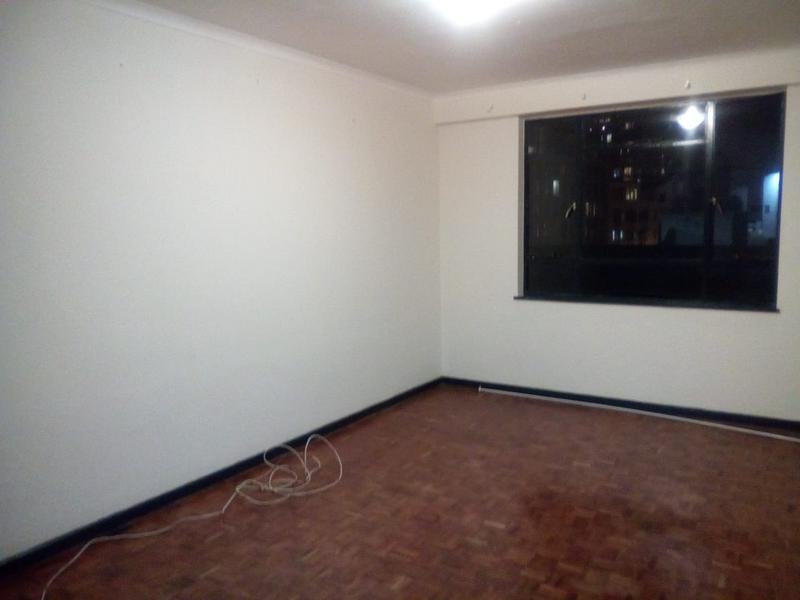 2 Bedroom Property for Sale in Gardens Western Cape